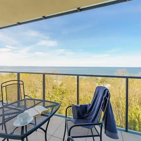 Apartment Aquamarina Prima 60 By Renters Miedzyzdroje